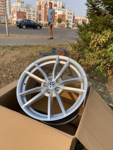 18" 5*112 8,0 ET42 57,0 TS-5419  Silver