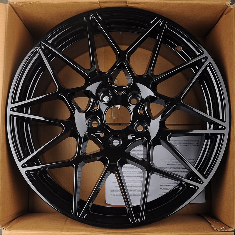 Powcan BK5167 19x9.5" 5x120мм DIA 72.6мм ET 40мм Black