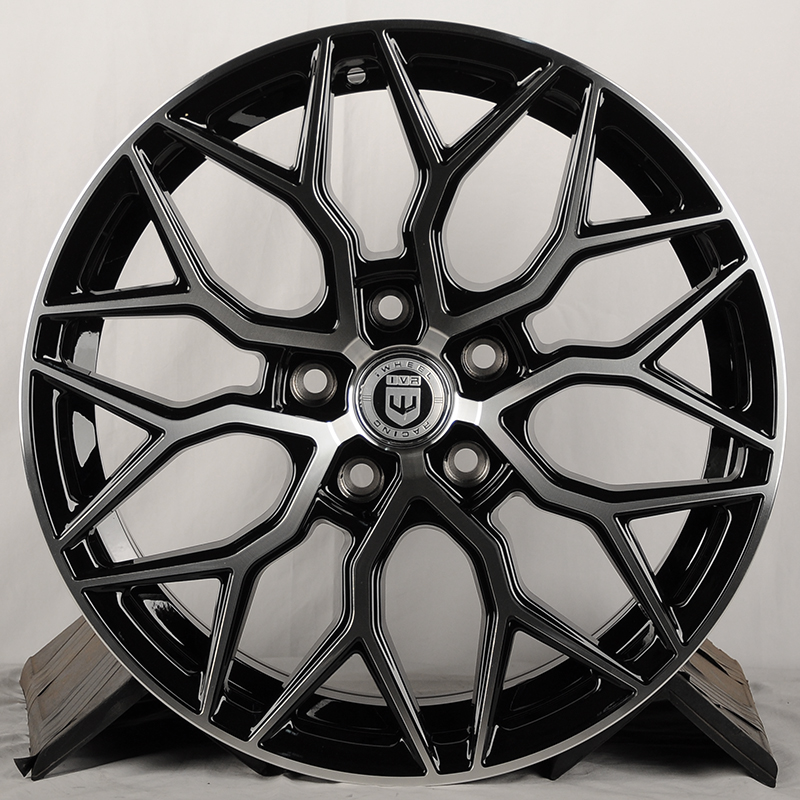 IWheel IV-1155 17x7.5" 5x114.3мм DIA 73.1мм ET 35мм BM