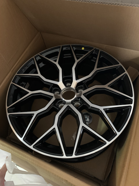 20" 5*130 9.0 ET40 71.5 TS-0319 BMF