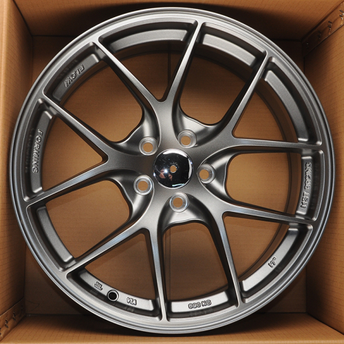 Makstton FF-001 17x7.5" 5x120мм DIA 72.6мм ET 30мм Graphite Gray