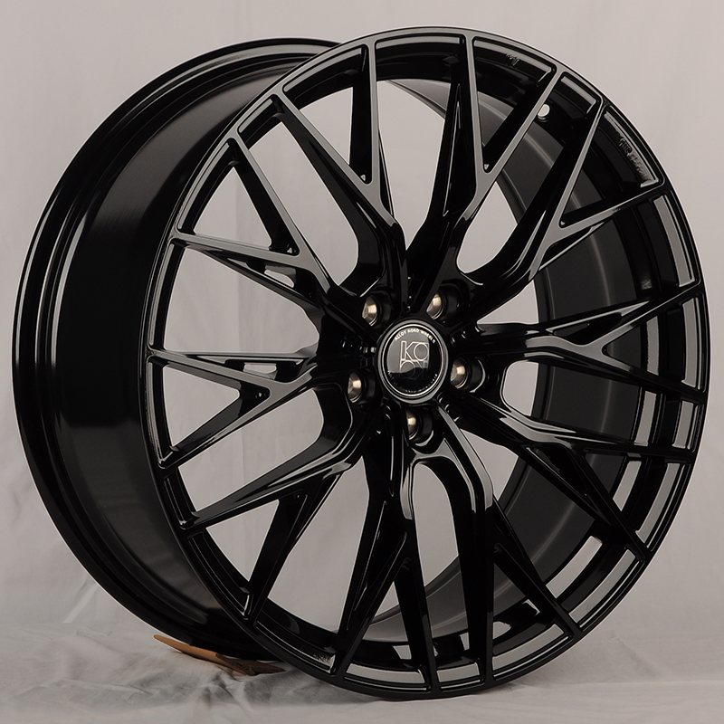 IWheel F075 20x8.5" 5x108мм DIA 73.1мм ET 35мм Gloss Black