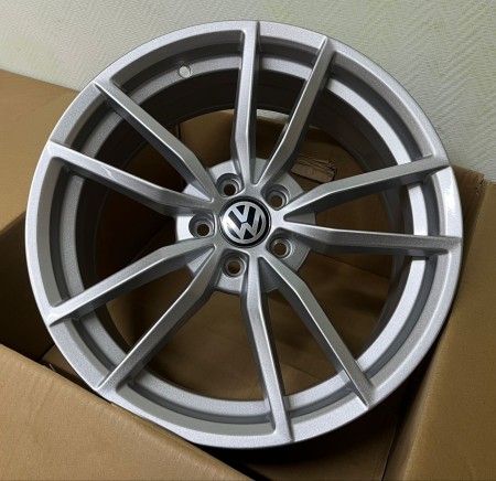 17" 5*100 7,5 ET35 57,0 TS-5419 Light Grey