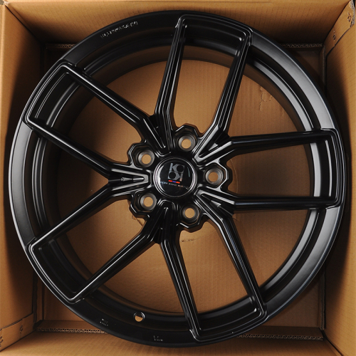 Koko Kuture FF138 19x8.5" 5x108мм DIA 65.1мм ET 42мм Matte Black