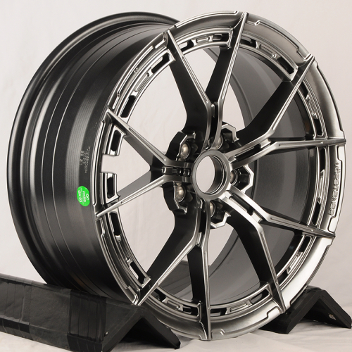 KoKo Kuture FF579 19x8.5" 5x108мм DIA 73.1мм ET 35мм Titanium Silver