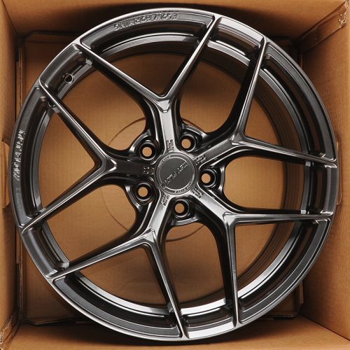 Makstton MST-FF-FK07 18x8.0" 5x108мм DIA 63.35мм ET 40мм Hyper Black