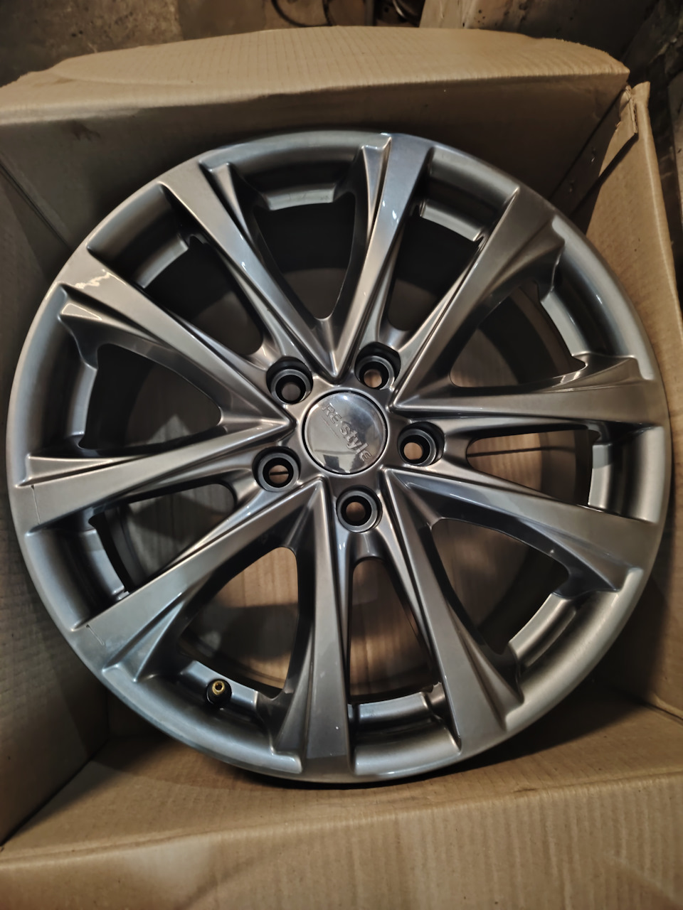 18" 5*114,3 8,0 ET35 60,1 ZB-1751 HB