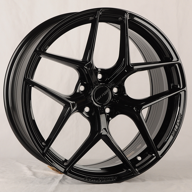 Makstton MST-FF-FK07 18x8.5" 5x112мм DIA 66.56мм ET 35мм Piano Black