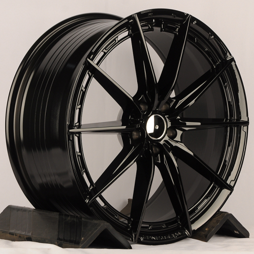 KoKo Kuture FF586 17x7.5" 5x108мм DIA 73.1мм ET 35мм Full Gloss Black