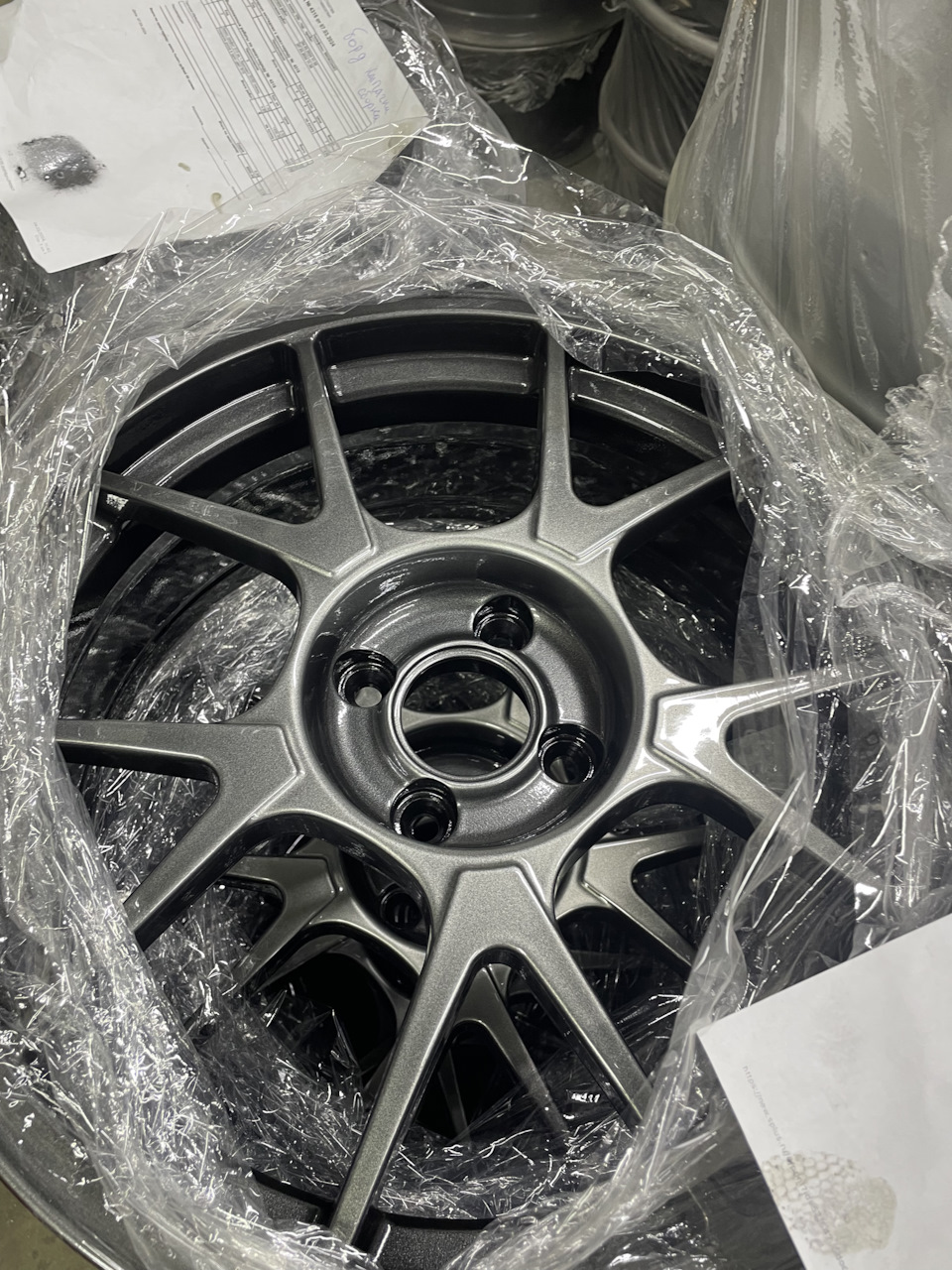 15" 4*114,3 6.5 ET35 67,0 ANZ-5419 Grey