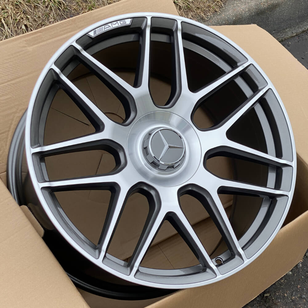 22" 5*130 10.0 ET50 84.0 REPLICA XN-762B MB Гравировка AMG