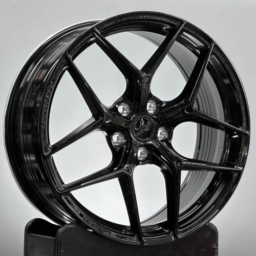 Makstton MST-FF-FK07 18x8.5" 5x114.3мм DIA 73.1мм ET 35мм HB