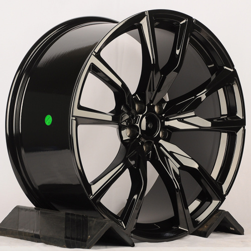 IWheel IV-152 22x10.5" 5x112мм DIA 66.5мм ET 43мм Gloss Black задняя