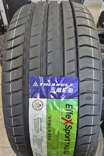 Triangle EffeXSport TH202 275/40R20 106Y