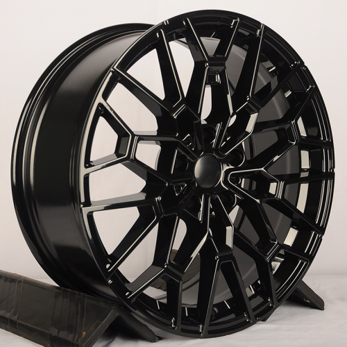 Powcan 3S1271 19x9.0" 5x120мм DIA 72.6мм ET 40мм Gloss Black задняя