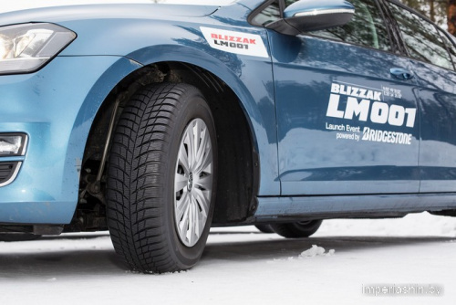 Bridgestone Blizzak LM001 235/45R20 96H фото 2