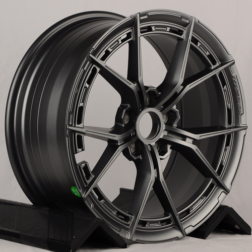 KoKo Kuture FF579 18x8.0" 5x108мм DIA 73.1мм ET 38мм Satin Gunmetal