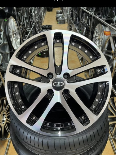 17" 4*100 7,0 ET35 67,0 ANZ-5658 BMF